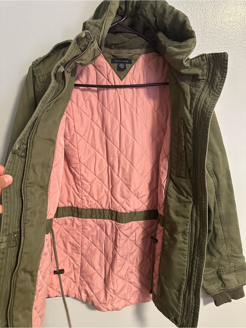 Tommy Hilfiger Olive Green Hooded Utility Jacket Pink Quilted Lining Size Medium - Picture 3 of 9